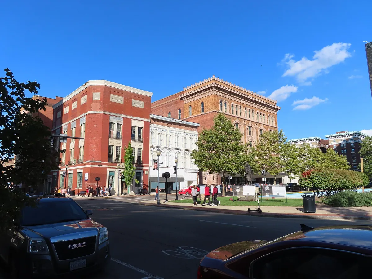 A view in Springfield, where this quest is played