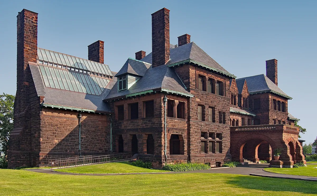 A view in St. Paul, where this quest is played