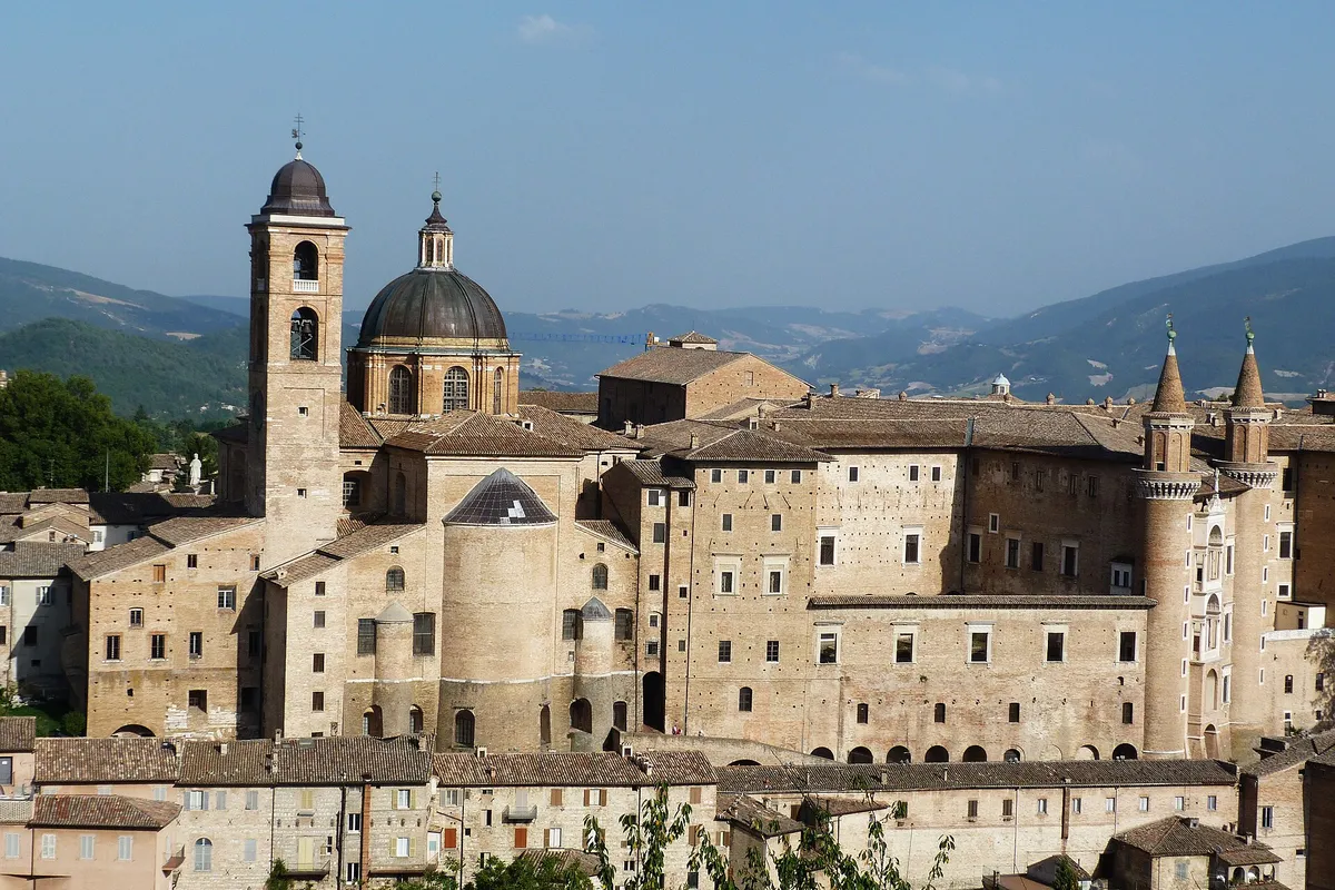 A view in Urbino, where this quest is played