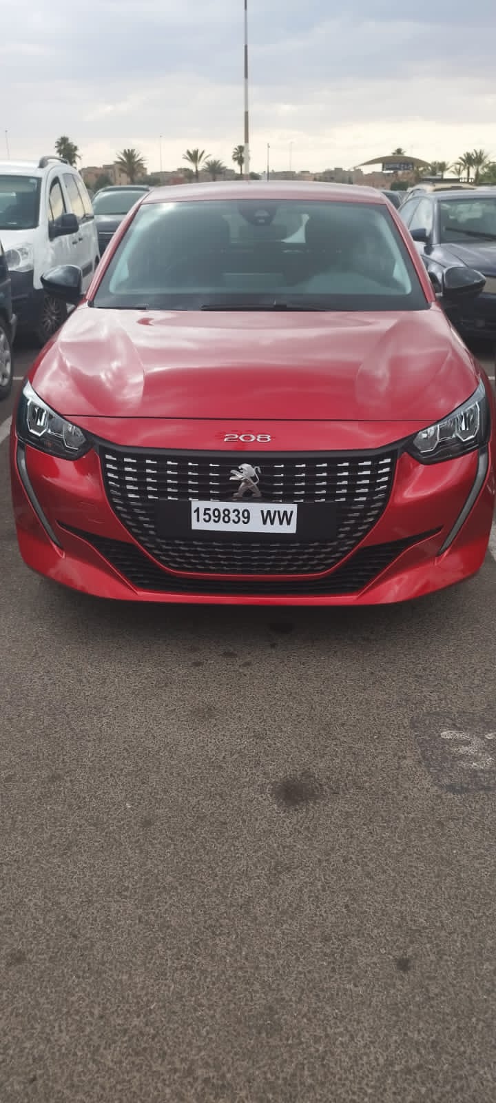 location voiture maroc Peugeot Blanc noir gris rouge jaune 