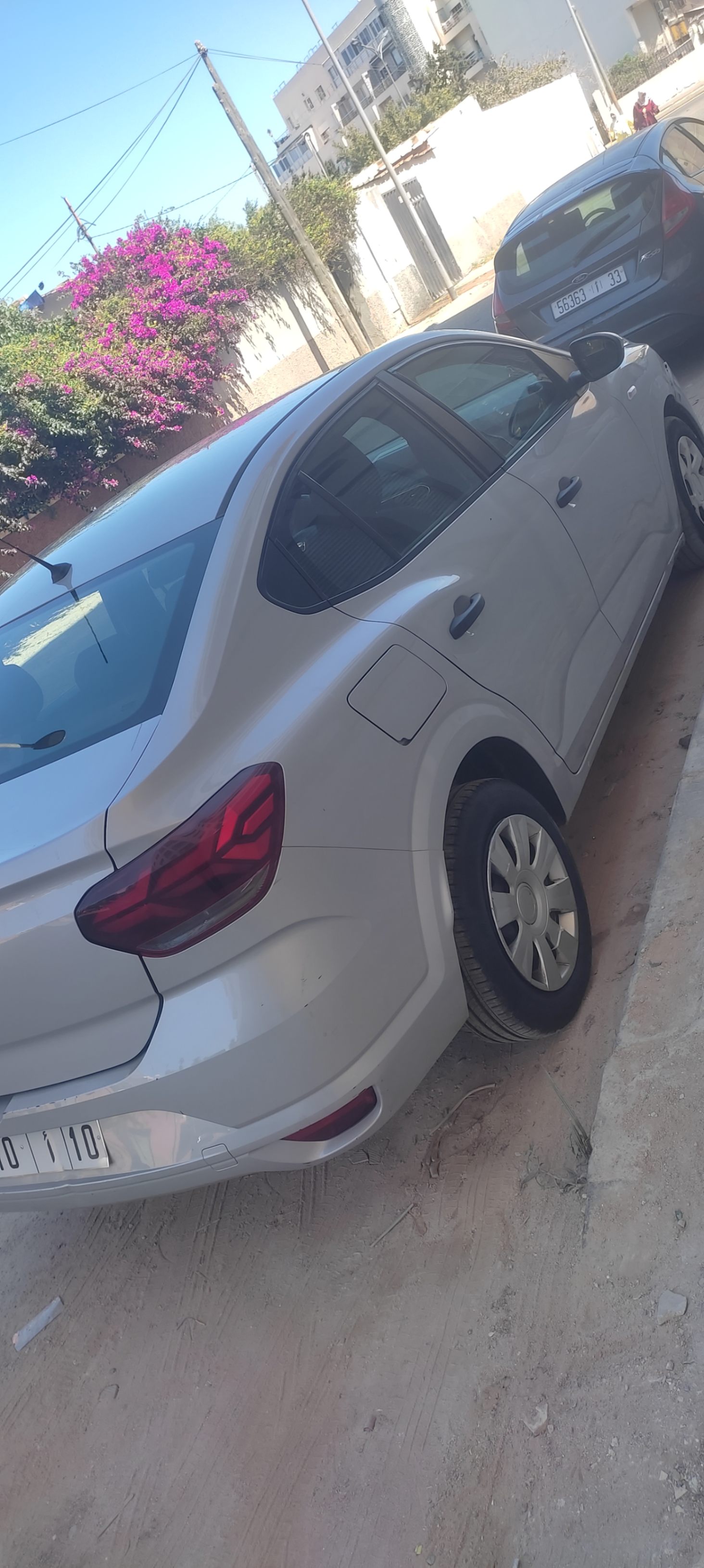 location voiture maroc Dacia Gris