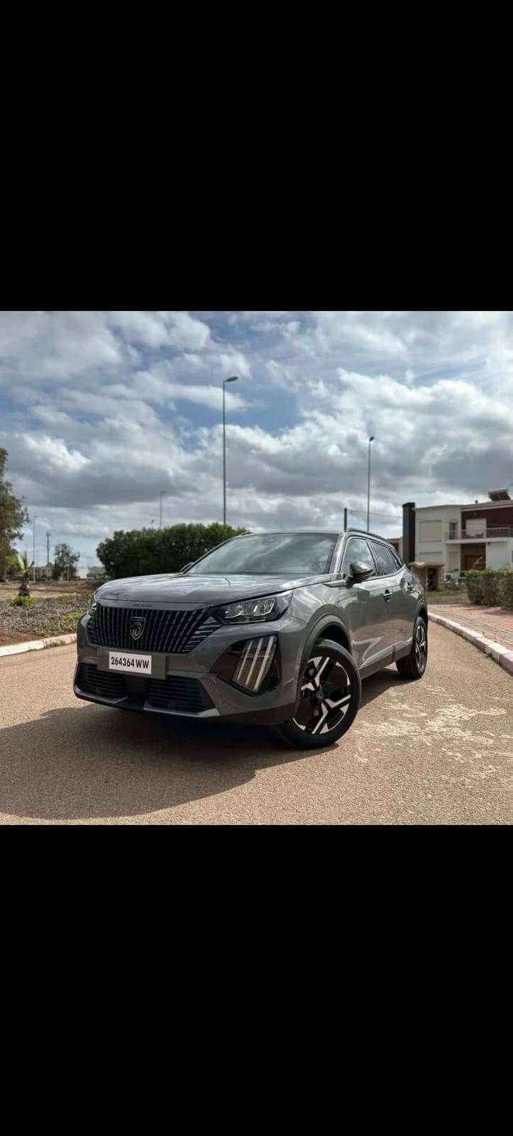location voiture maroc Peugeot Blanc noire