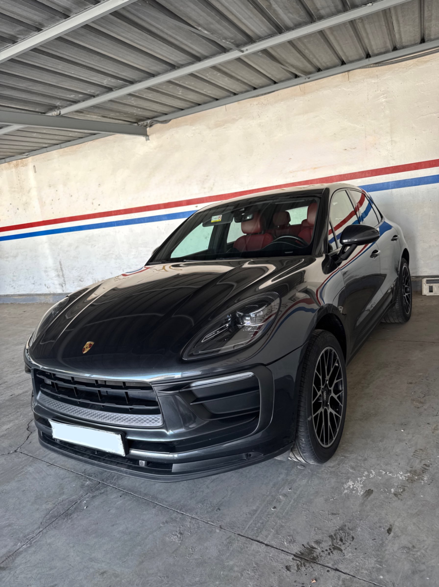 location voiture maroc Porsche Noir 