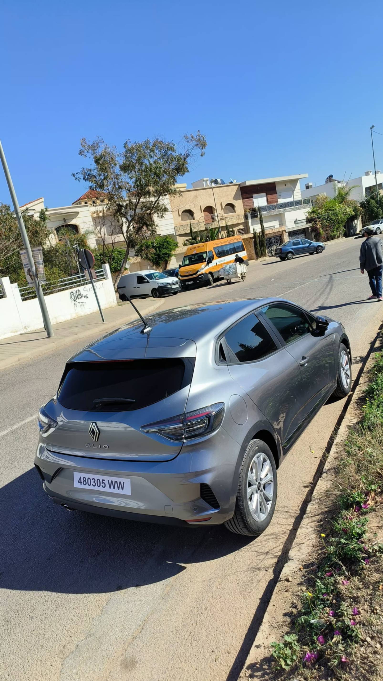 location voiture maroc Renault ["Gris "]