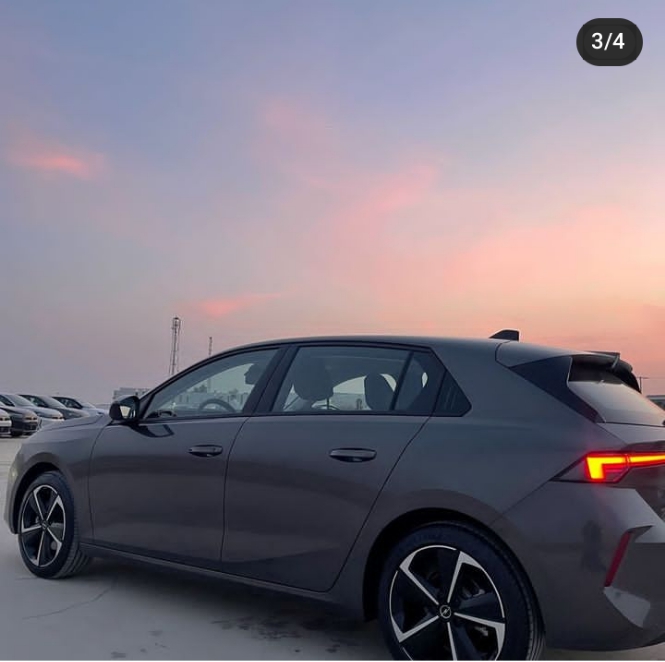 location voiture maroc Opel Noir