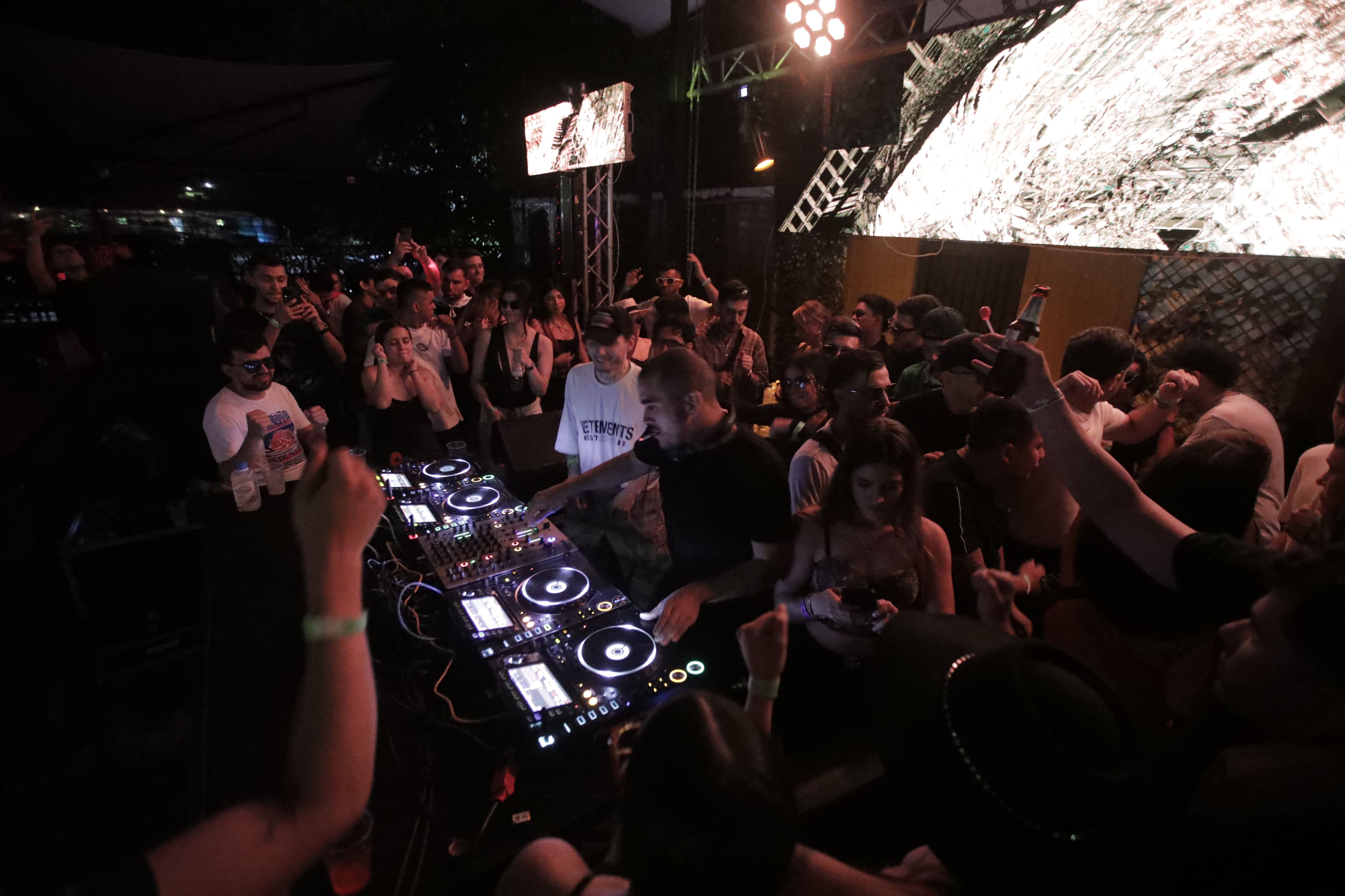 Evento SOMA de Future Things con DJs en Neiva