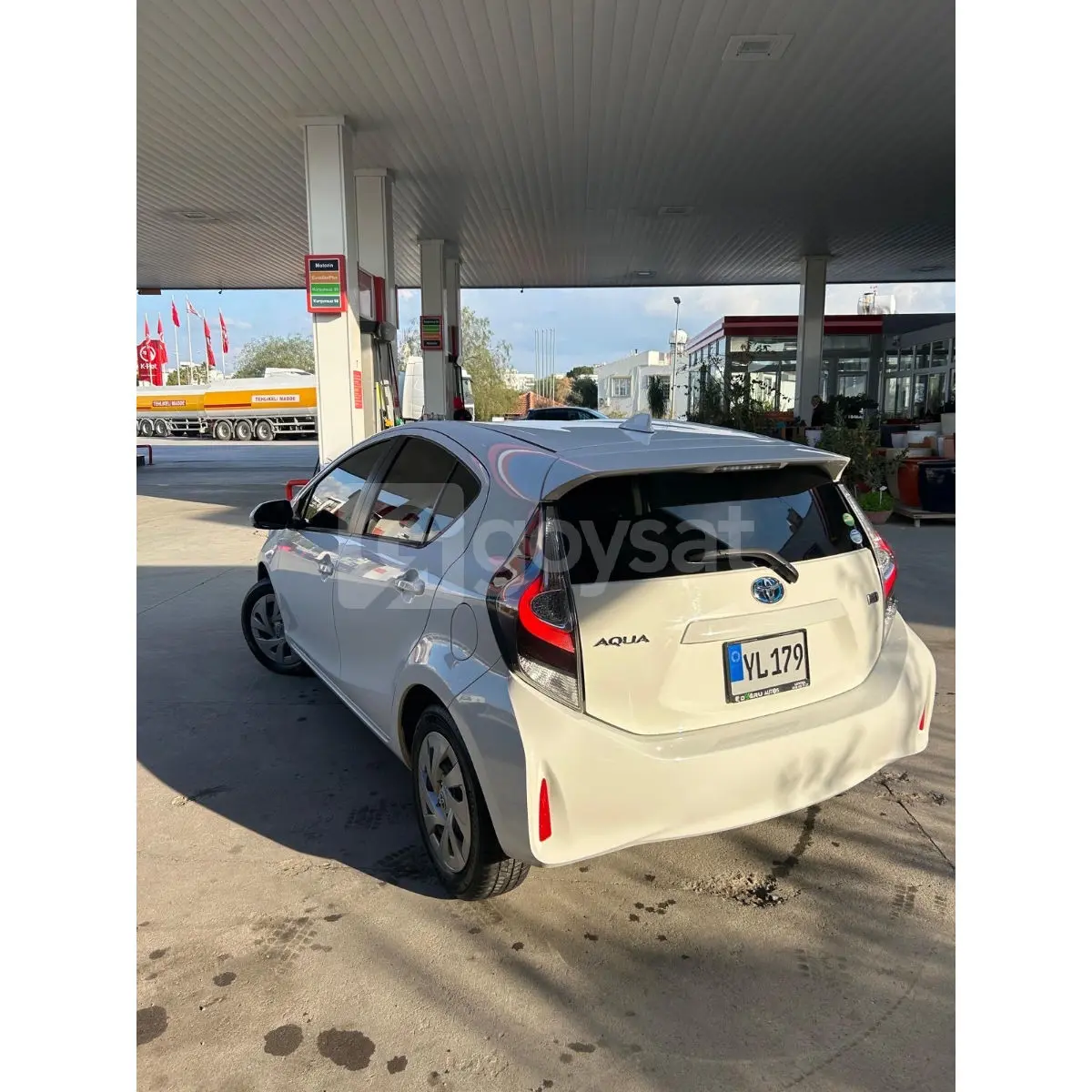 Ekonomi Dostu Tertemiz Hybrid Toyota Aqua 2021 - Vasıta Satılık - Görsel 3 | Goysat