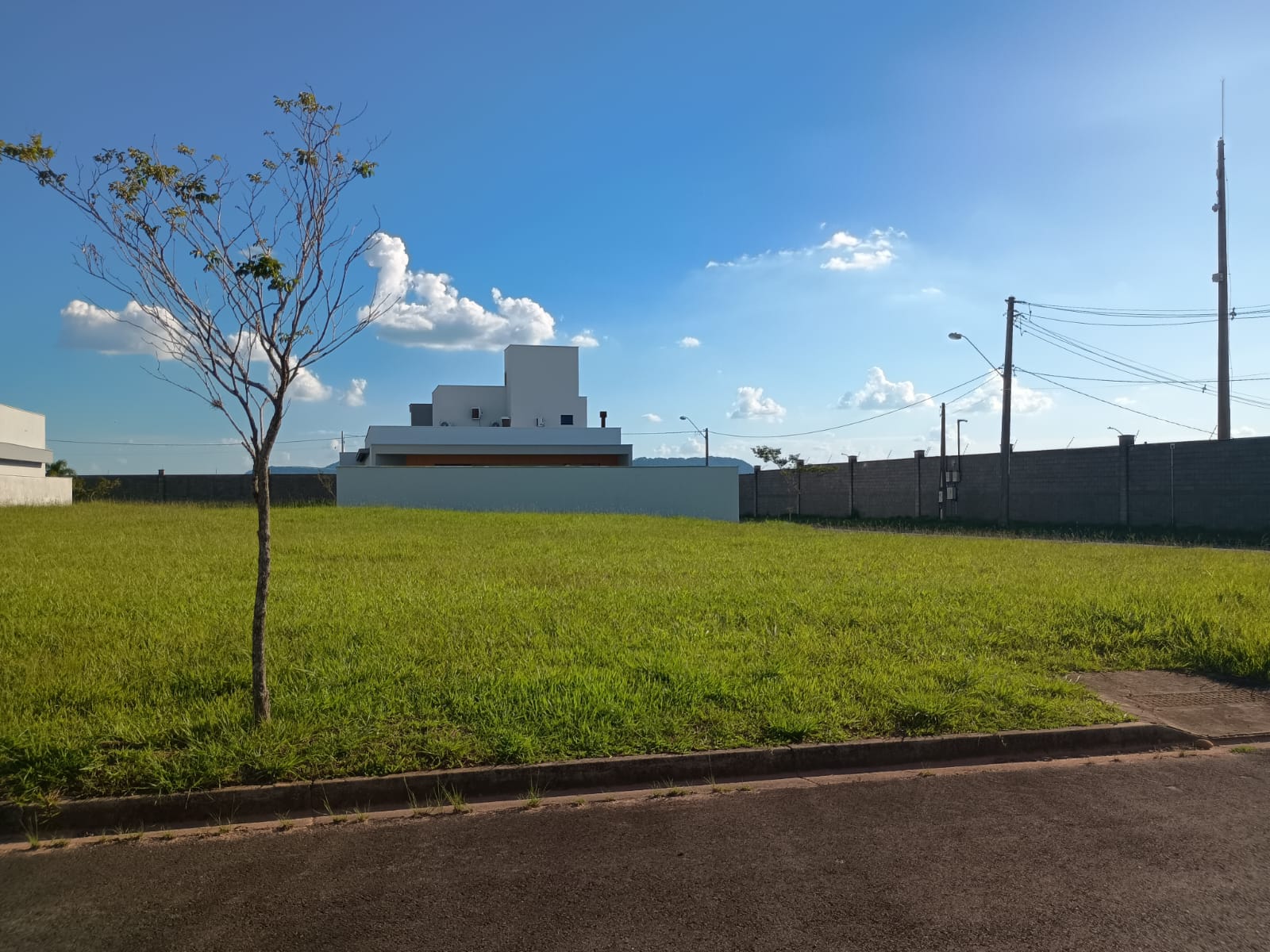 Terreno à venda no Condomínio Terras de Ártemis – 579,58 m² | Lazer náutico exclusivo - Foto 1