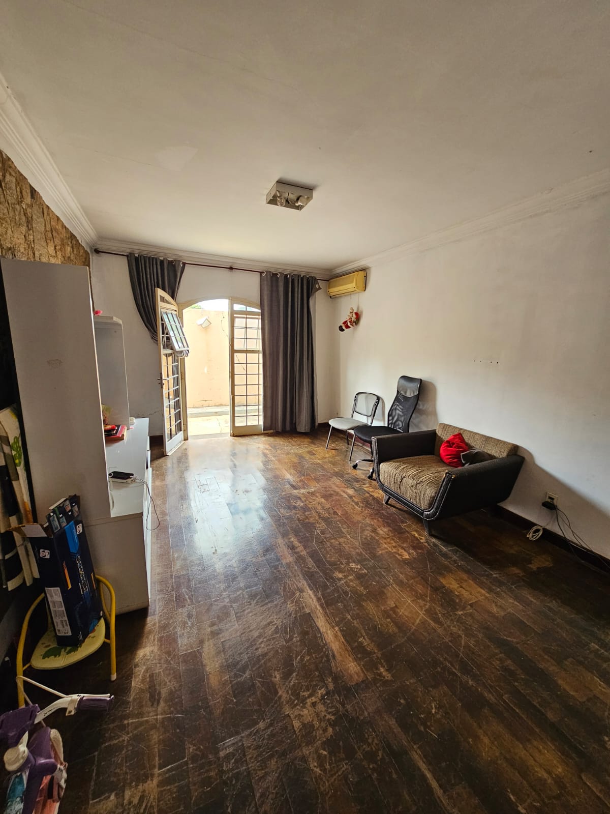 sala de tv, pode vira quarto 