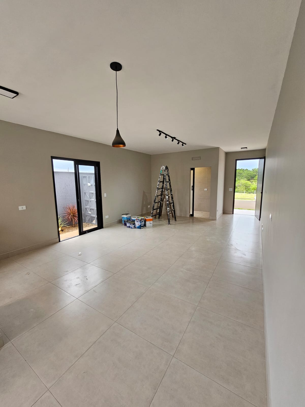 Sala estar integrada com a cozinha 