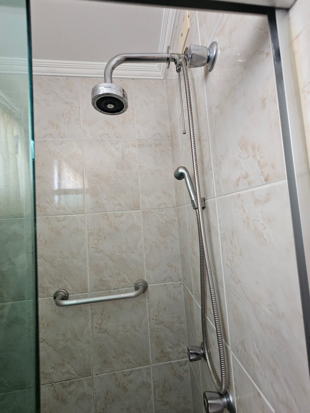 banheiro aquecedor a gás 