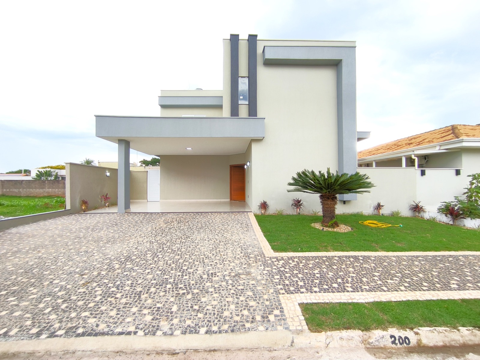 Casa Sobrado - Foto 1