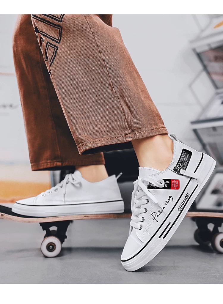Classic Low-Top Canvas Lace-Up Shoes photo 5