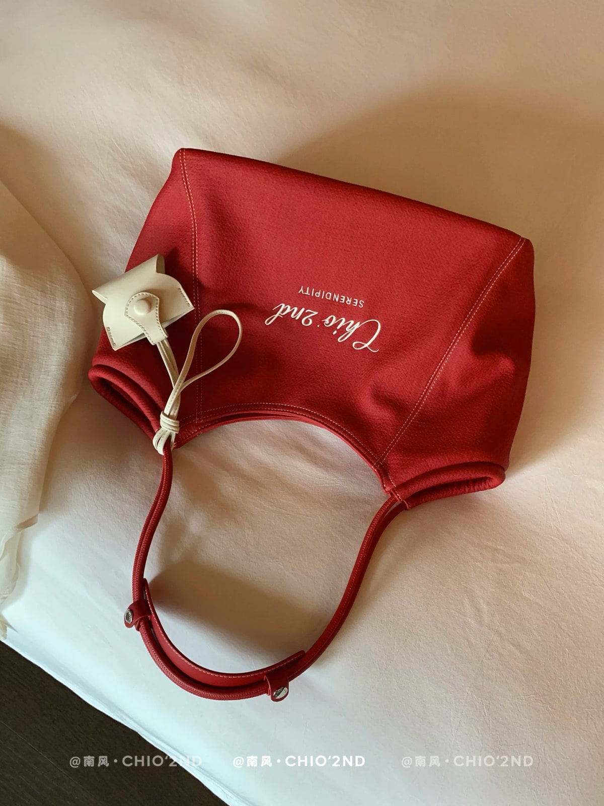 Nanfeng Chio2nd Textured Tote Bag — Fashion on G+ Market