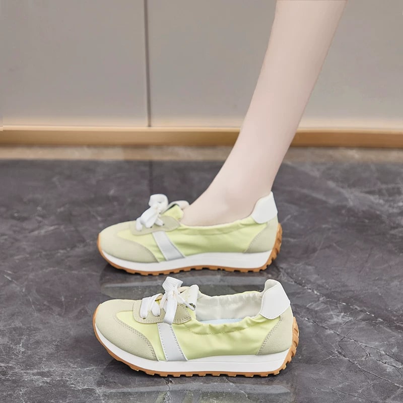 Low-Cut Slip-On Canvas Trainers for Women photo 4