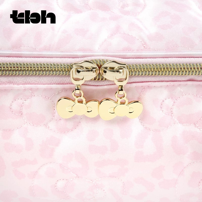 T-B-H Hello Kitty Quilted Travel Storage Bag photo 6