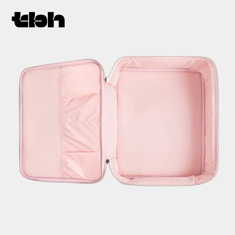 T-B-H Hello Kitty Quilted Travel Storage Bag photo 5
