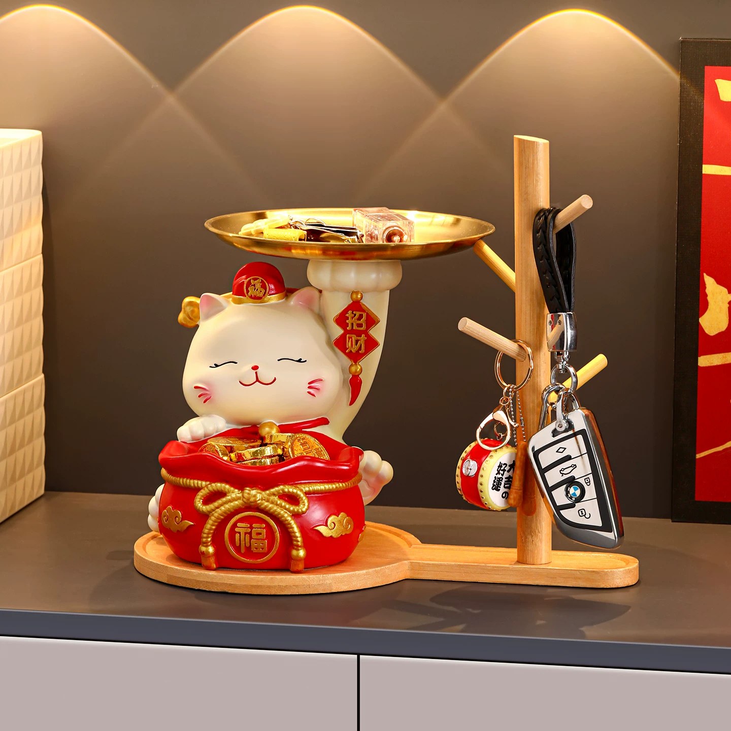 Lucky Cat Entrance Key Storage Ornament photo 5