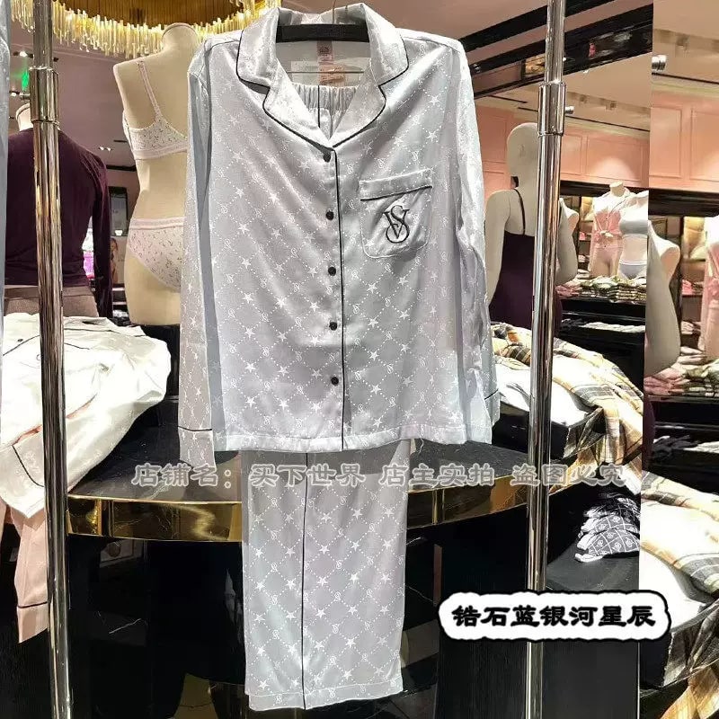 Women's Silky Two-Piece Pajama Set with Butterfly Print photo 5