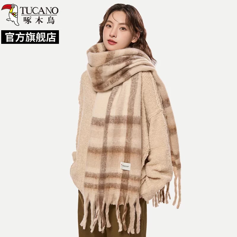 Tucano Checked Knit Winter Scarf photo 3