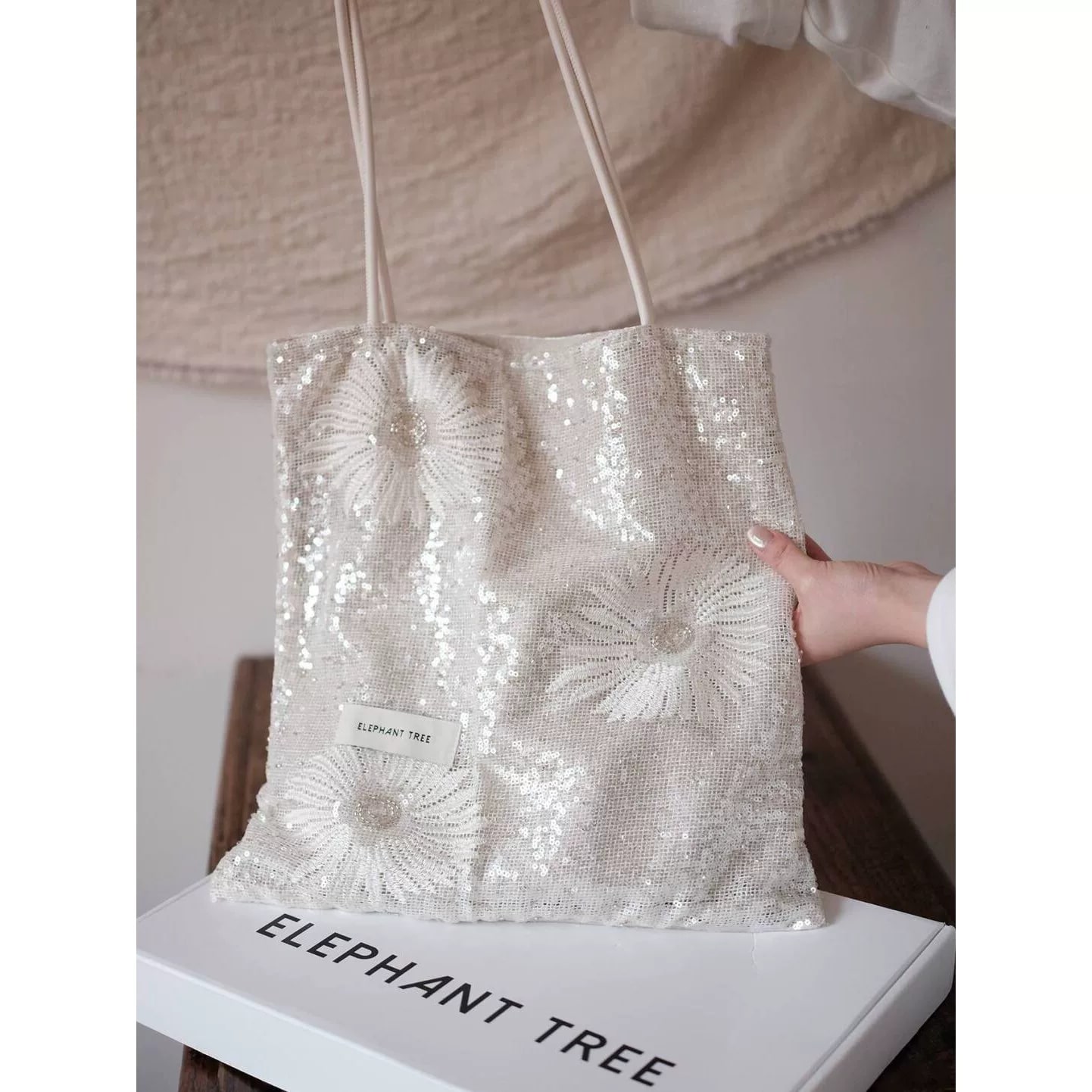Daisy Sequin Canvas Shoulder Bag — Fashion on G+ Market