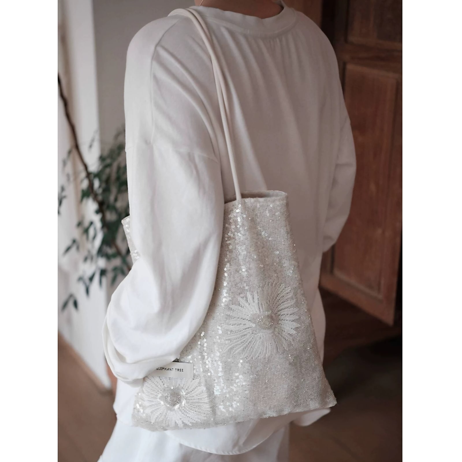 Daisy Sequin Canvas Shoulder Bag photo 2