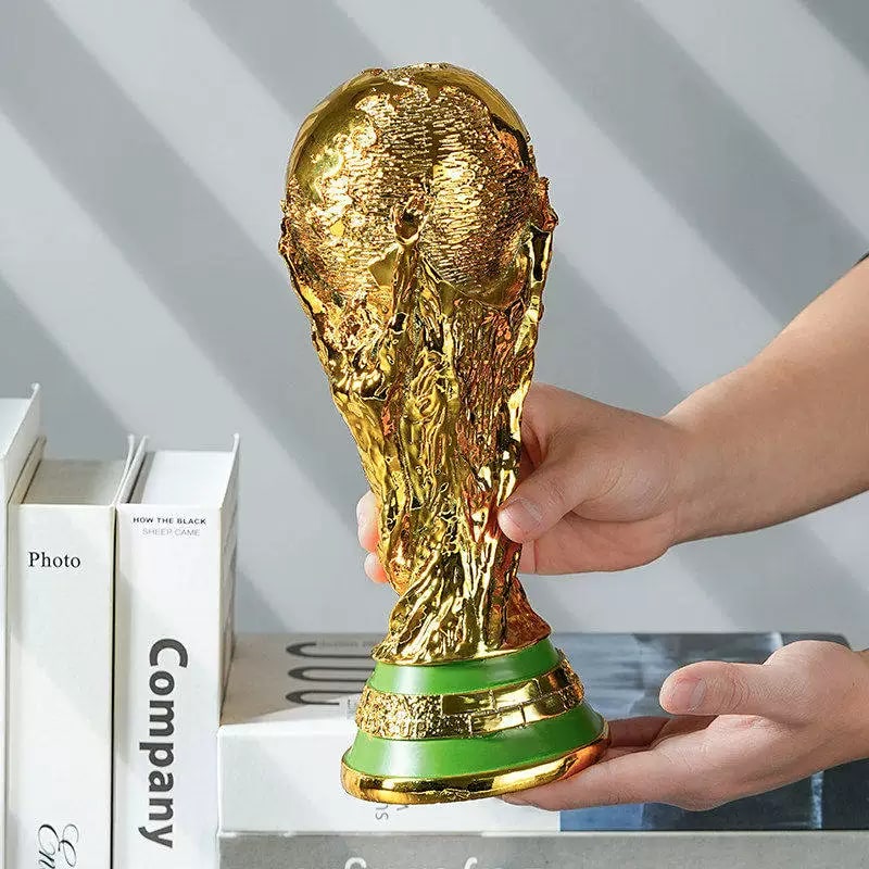 World Cup Trophy Statue Ornament photo 3