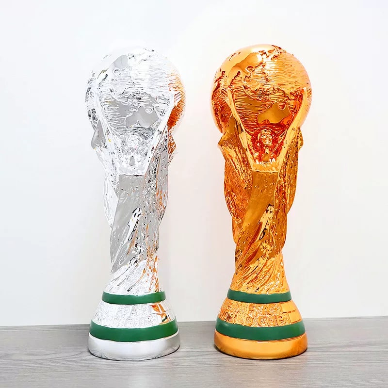World Cup Trophy Statue Ornament photo 2