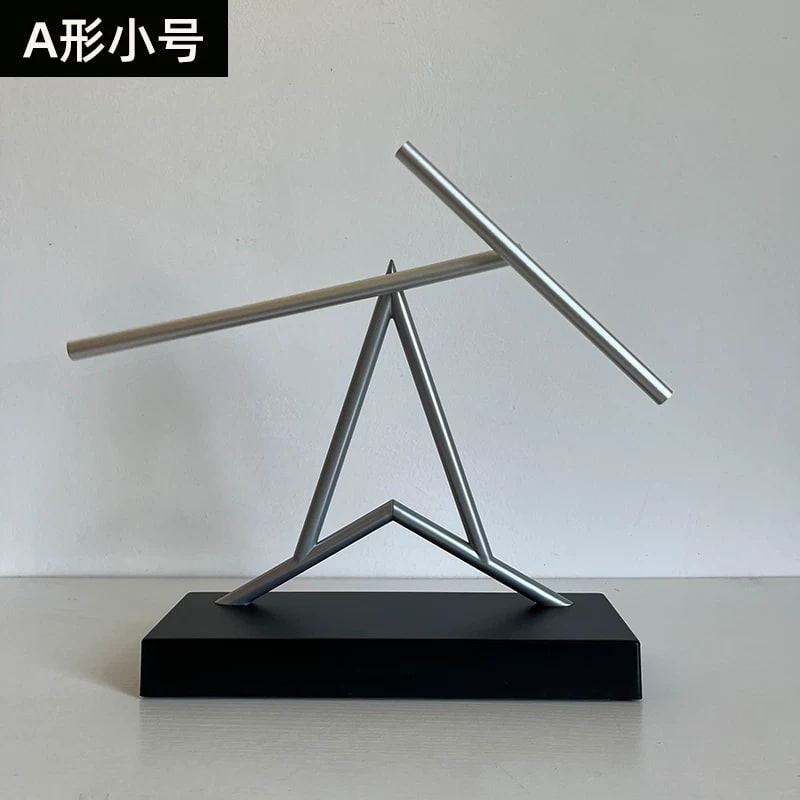 Kinetic Perpetual-Motion Desk Ornament with Aviation Bearings photo 3