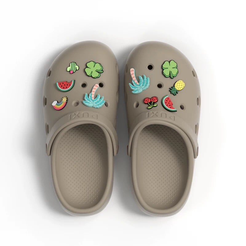 Puxi Thick Sole Clogs photo 4