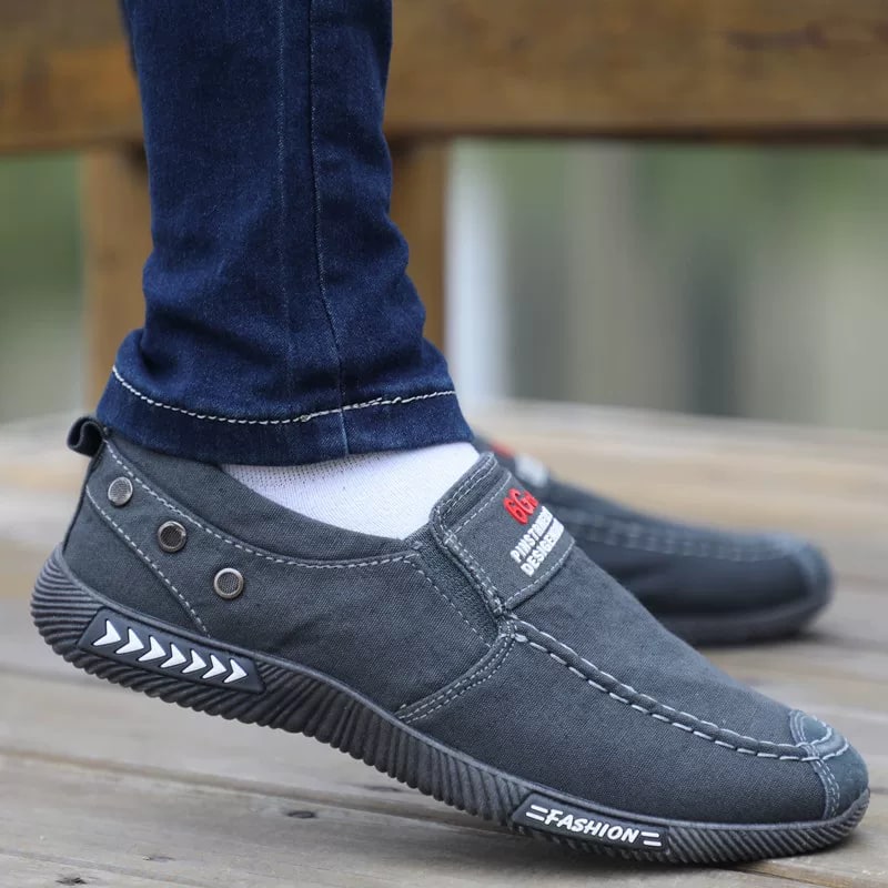Men's Slip-On Canvas Casual Shoes photo 3