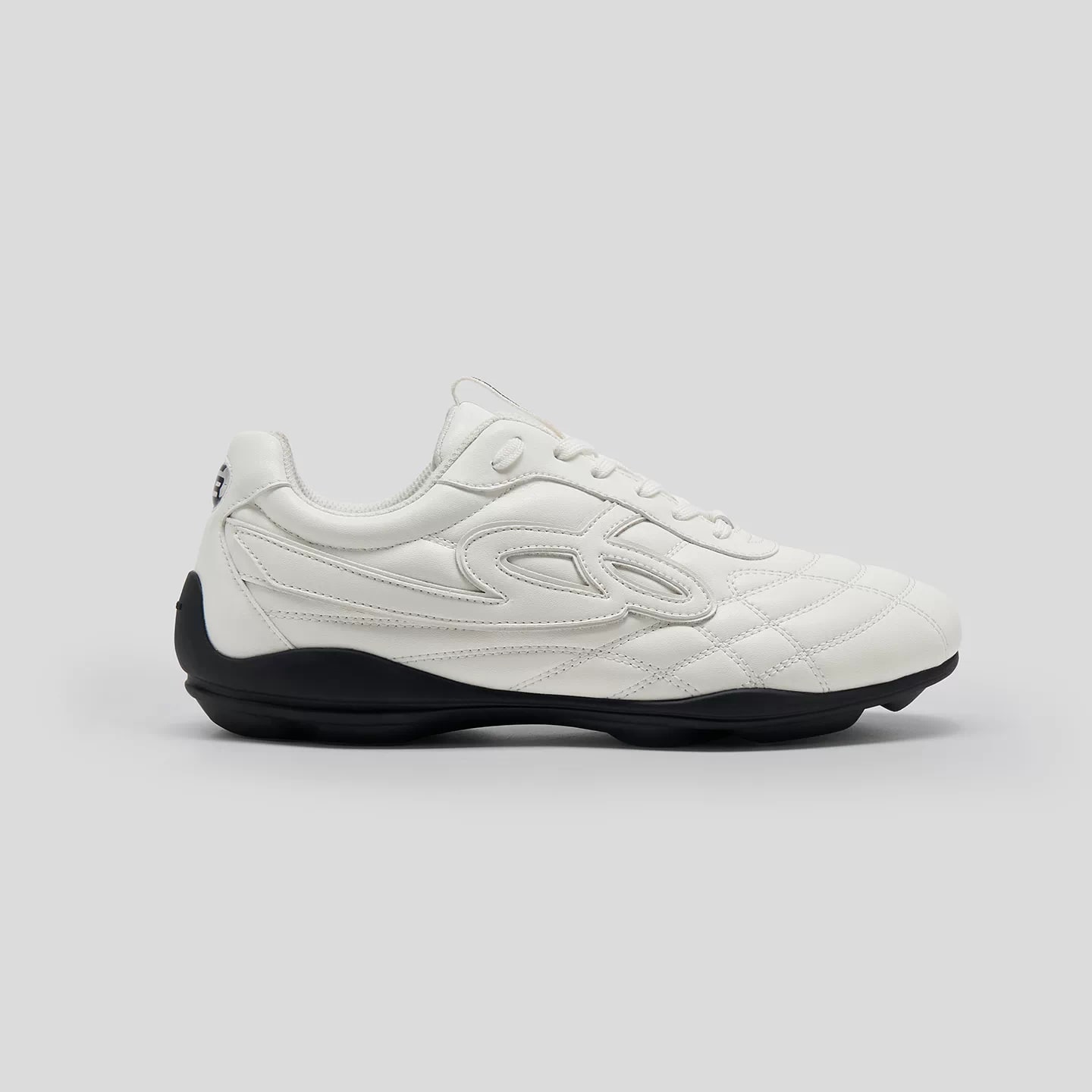 GOODBAI Mixed Material Low-Top Trainers photo 3