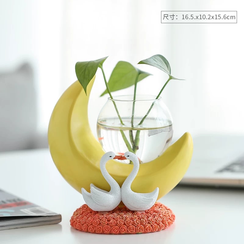 Crescent Moon Glass Propagation Vase photo 5