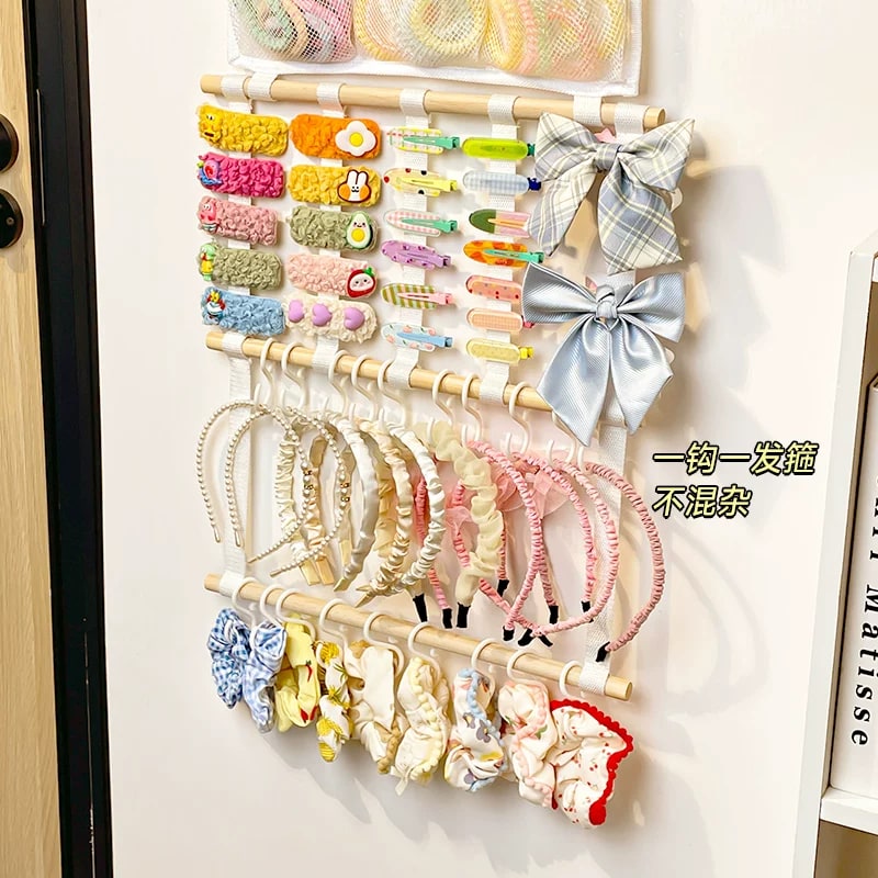 Kids' Wall-Hanging Hair Accessory Organiser photo 4