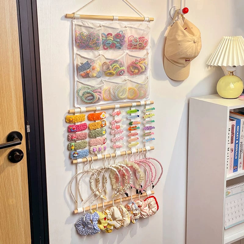 Kids' Wall-Hanging Hair Accessory Organiser photo 2