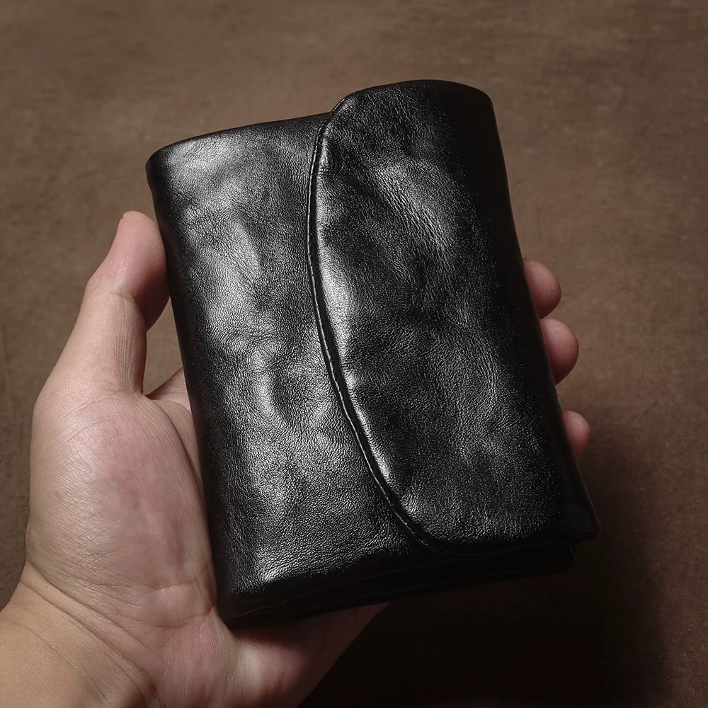 Vegetable Tanned Leather Short Wallet photo 2