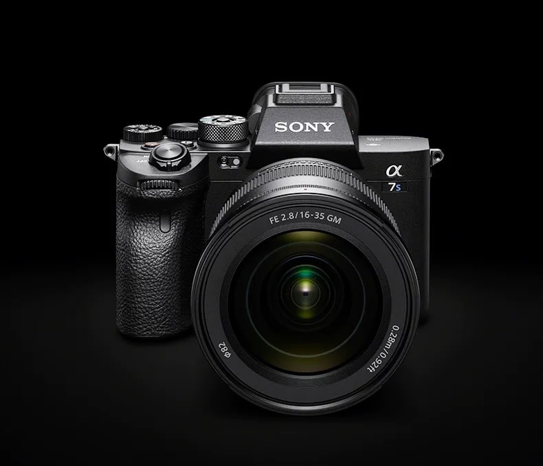 Sony Alpha 7S III Full-Frame Mirrorless Camera (ILCE-7SM3) photo 2