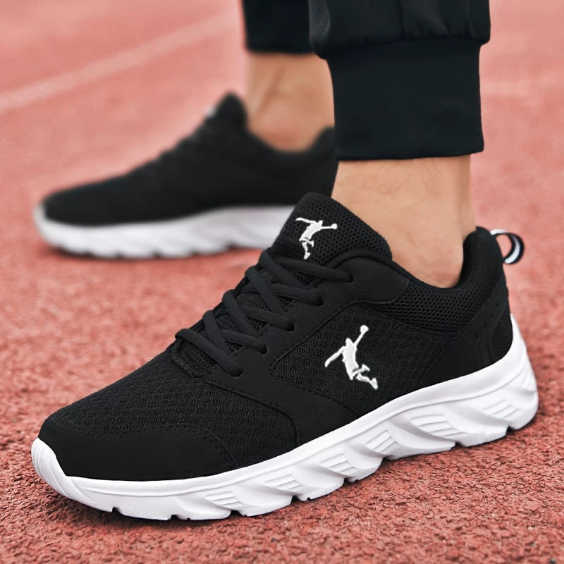 Men's Breathable Mesh Running Shoes photo 2