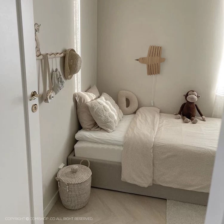 Wooden Bird LED Wall Light photo 2