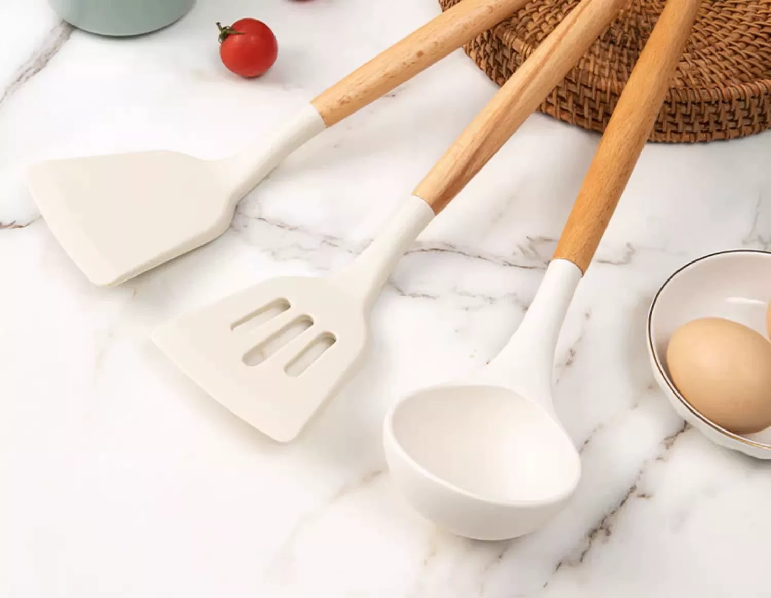 Silicone Spatula with Wooden Handle photo 5