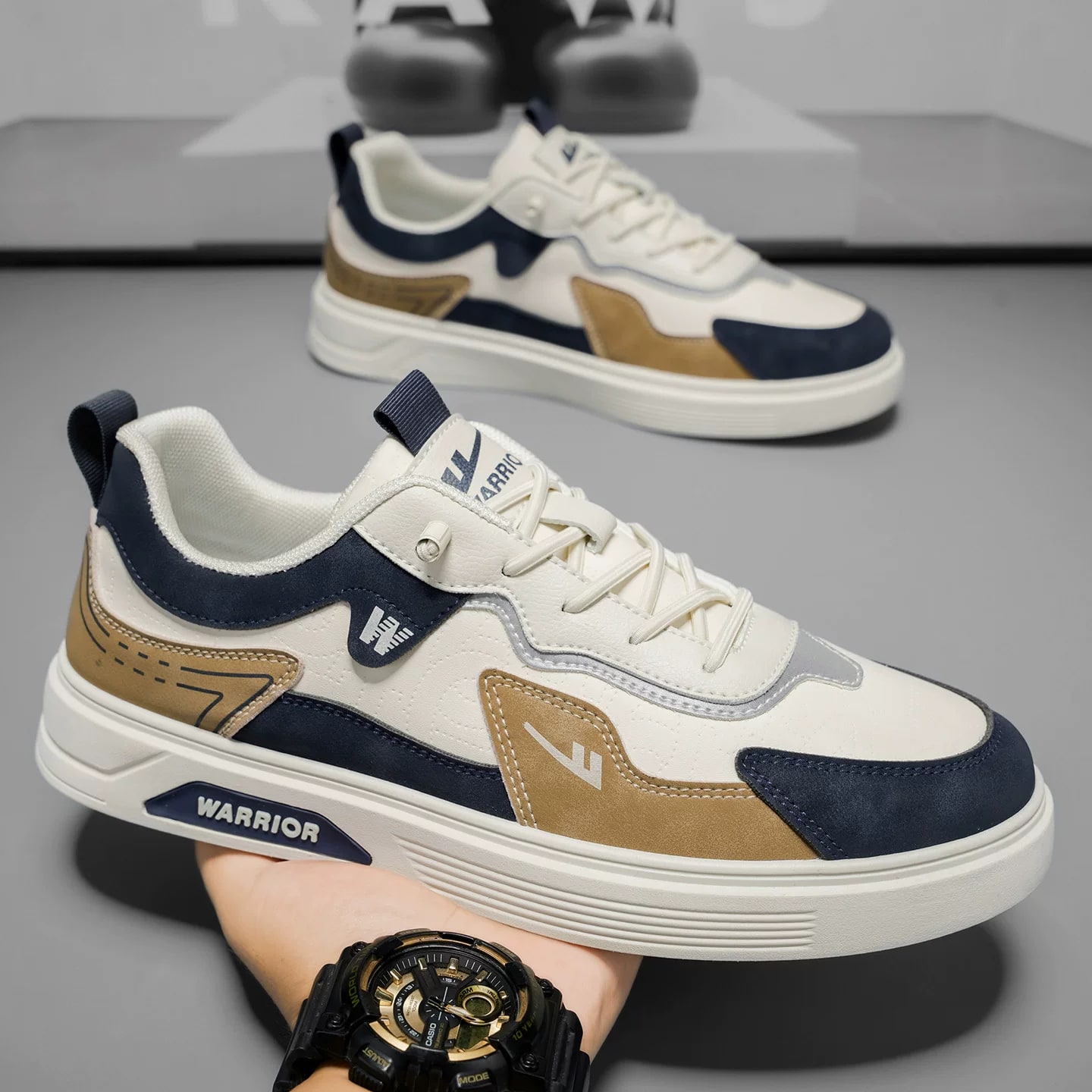 Warrior Men's Breathable Casual Sneakers photo 2