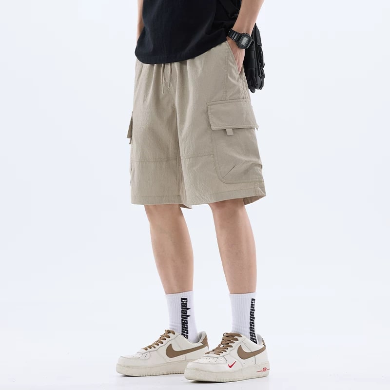 Men's Lightweight Quick-Dry Cargo Shorts photo 2