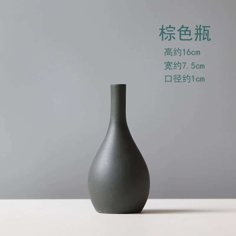 Matte Ceramic Bud Vase Set photo 4