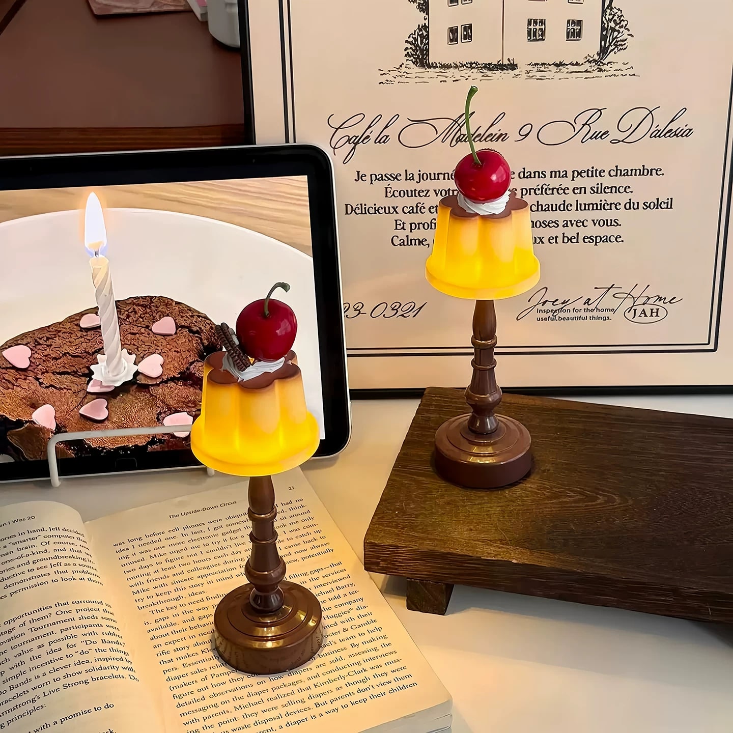 Cherry Pudding Table Night Light photo 2