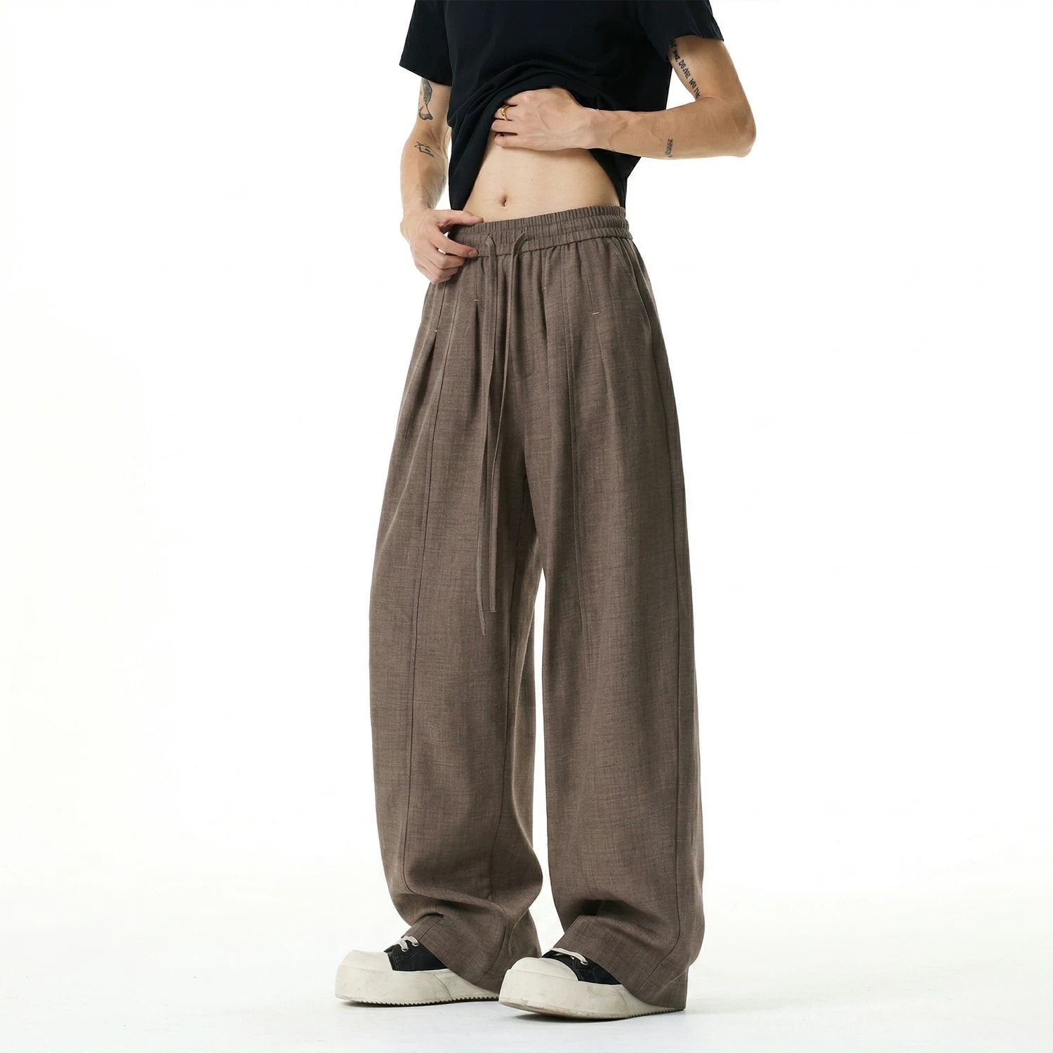 Men's Lightweight Pleated Wide-Leg Trousers photo 6
