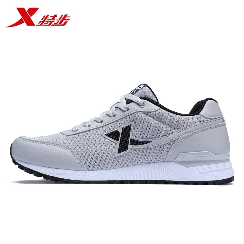 XTEP Men's Mesh Sports Running Shoes photo 3