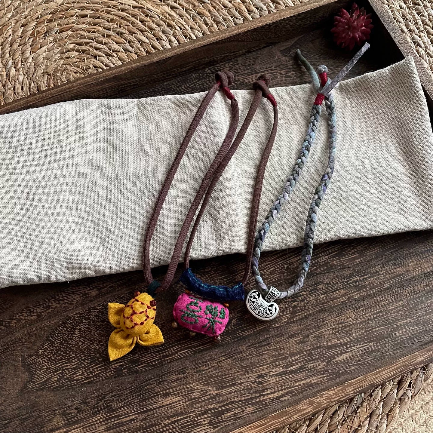 Handwoven Vintage Pendant Necklace photo 6