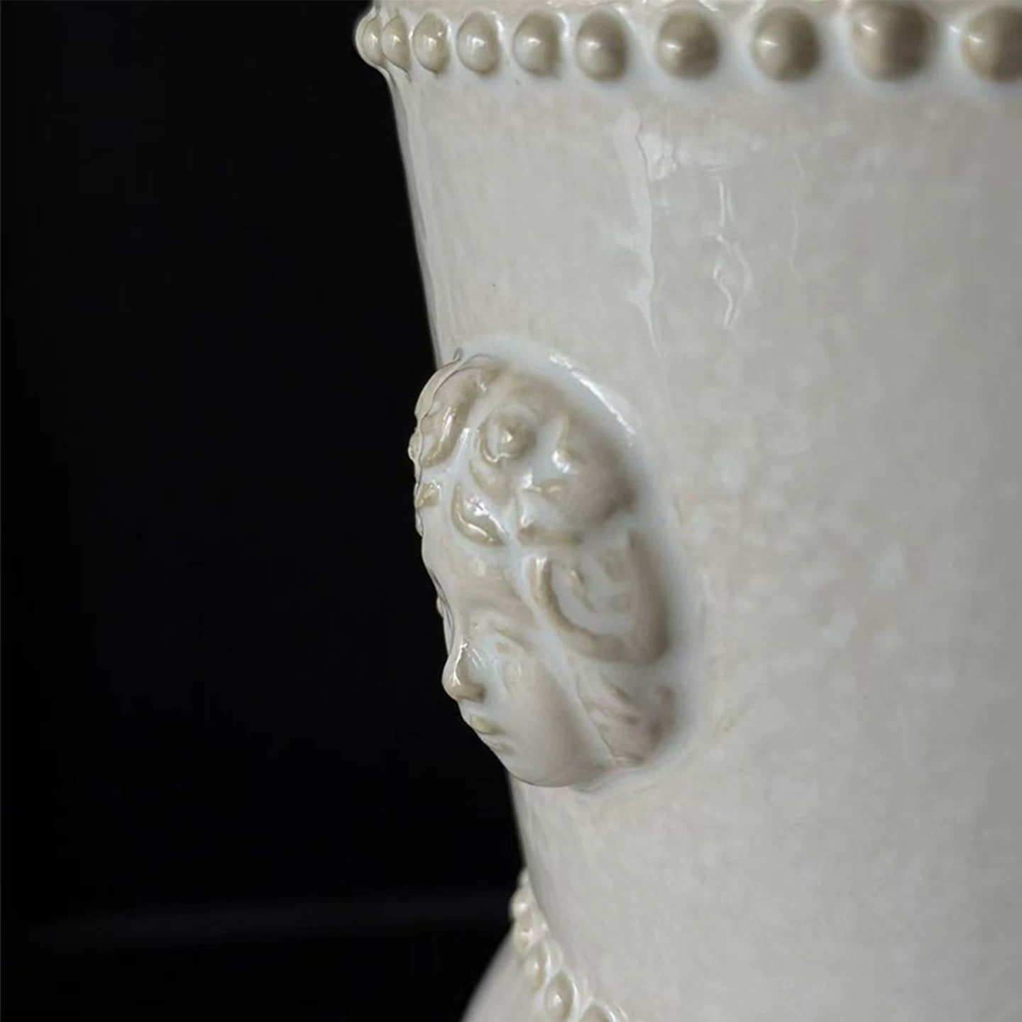 European Style White Embossed Ceramic Vase photo 4