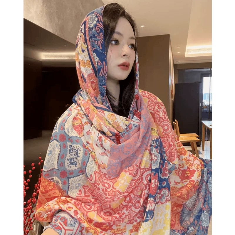Lightweight Geometric Polyester Scarf and Shawl photo 4