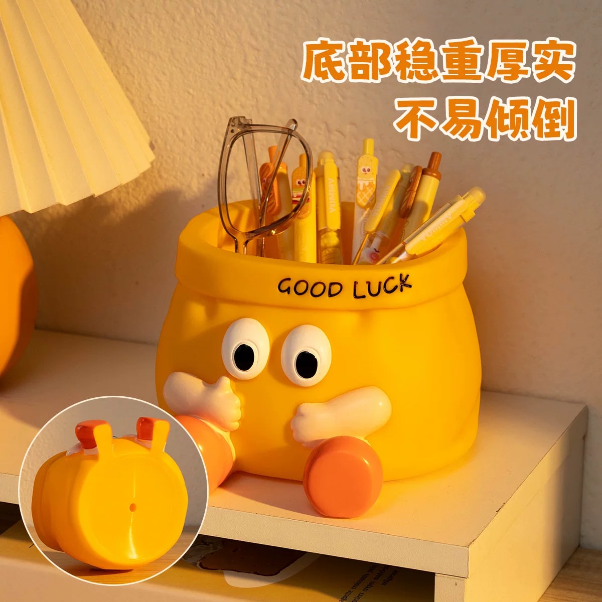 Hug-Bag Character Desk Pen Pot photo 6